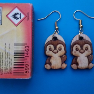 Gravírozott, kivágott pingvines fülbevaló. Pingvin alakkal készült füldísz. - esküvő - ékszer - fülbevaló - Meska.hu