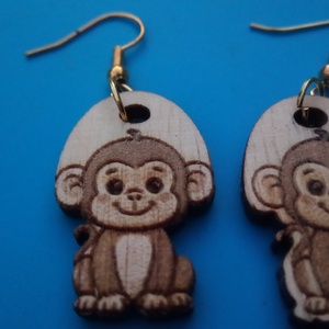 Gravírozott, kivágott majmos fülbevaló. Majom mintás füldísz. - esküvő - ékszer - fülbevaló - Meska.hu