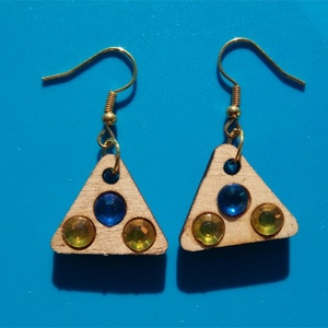 Kék, sárga strasszos buli fülbevaló. Karácsonyra, szilveszterre, mikulásra, vidám házibuliba, koncertre vagy ajándékba., Esküvő, Ékszer, Fülbevaló, Ékszerkészítés, Gravírozás, pirográfia, MESKA