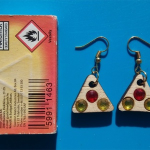 Piros, sárga strasszos buli fülbevaló Karácsonyra, szilveszterre, mikulásra, vidám házibuliba, koncertre vagy ajándékba. - esküvő - ékszer - fülbevaló - Meska.hu