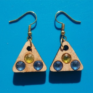 Sárga, kék strasszos buli fülbevaló Karácsonyra, szilveszterre, mikulásra, vidám házibuliba, koncertre vagy ajándékba., Esküvő, Ékszer, Fülbevaló, Ékszerkészítés, Gravírozás, pirográfia, MESKA