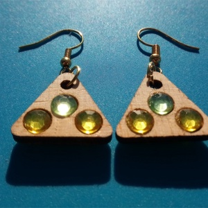 Zöld, sárga strasszos buli fülbevaló Karácsonyra, szilveszterre, mikulásra, vidám házibuliba, koncertre vagy ajándékba. - esküvő - ékszer - fülbevaló - Meska.hu