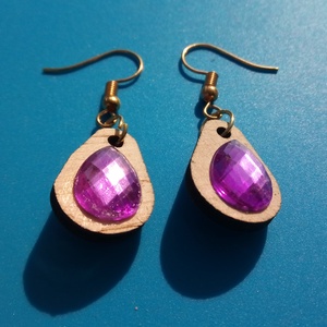 Lila csepp strasszos buli fülbevaló Karácsonyra, szilveszterre, mikulásra, vidám házibuliba, koncertre vagy ajándékba. - esküvő - ékszer - fülbevaló - Meska.hu