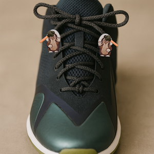 Vakondos cipőfűződísz. Vakondokos, vakondok, vakond mintás dísz., Táska & Tok, Kulcstartó & Táskadísz, Kulcstartó, Ékszerkészítés, Gravírozás, pirográfia, MESKA