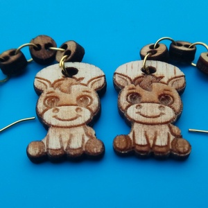 Láncos Ló, lovacska fülbevaló. Lovas füldísz lóval. Kiváló ajándék lánynak, vidám hölgynek, nőnek szilveszterre. - esküvő - ékszer - fülbevaló - Meska.hu