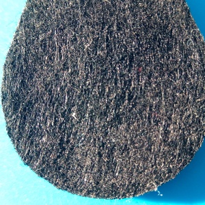 Fekete filces kulcstartó. Elegáns posztó szerű felület, gravírozott alappal.  - táska & tok - kulcstartó & táskadísz - kulcstartó - Meska.hu