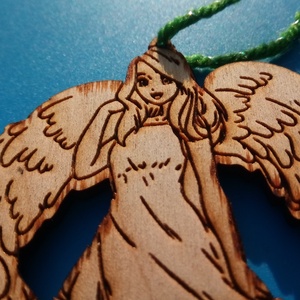 Újszerű Angyal karácsonyfadísz. Vagy visszapillantóra, hátizsákra, táskára, ajándékra kötve dísznek vagy csak ajándékba. - karácsony - karácsonyi lakásdekoráció - karácsonyfadíszek - Meska.hu