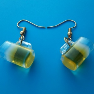 Farsangi söröskorsó fülbevaló több akasztó. Farsang, buli, vidám összejövetel, haveri találkozó, kocsma party, vidámság - esküvő - ékszer - fülbevaló - Meska.hu