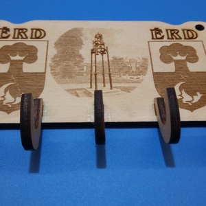 Fali kulcstartó, Érd városának harang és címer mintájával. - otthon & életmód - dekoráció - fali és függő dekoráció - fali kulcstartó - Meska.hu