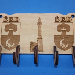 Fali kulcstartó, Érd városának minarett és címer mintájával. - Meska.hu