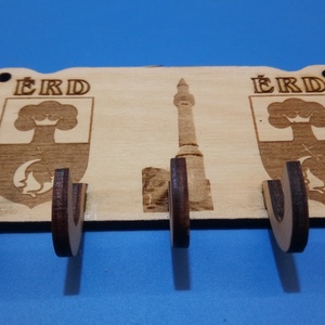 Fali kulcstartó, Érd városának minarett és címer mintájával. - otthon & életmód - dekoráció - fali és függő dekoráció - fali kulcstartó - Meska.hu