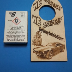 NE ZAVARJ! tábla. FORD Mustang mintával. Vicces akasztó USA autó rajongónak, fordosnak, mustangosnak, veteránosnak. - esküvő - dekoráció - tábla & jelzés - Meska.hu