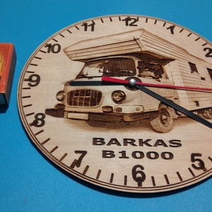 Barkas lakóautó mintás falióra. Quarc óra, barkasosnak, veteránosnak, férfinak, fiúnak, autósnak, NDK, DDR, 2T őrültnek. - otthon & életmód - dekoráció - fali és függő dekoráció - falióra & óra - Meska.hu