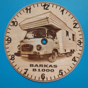 Barkas lakóautó mintás falióra. Quarc óra, barkasosnak, veteránosnak, férfinak, fiúnak, autósnak, NDK, DDR, 2T őrültnek. - otthon & életmód - dekoráció - fali és függő dekoráció - falióra & óra - Meska.hu