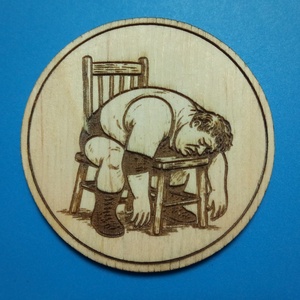 Hűtőmágnes, Pihenő Pankrátor vagy sportoló mintával. Vicces rajz vidám embereknek a hűtőre. Ha egy humoros ajándék kell!, Táska & Tok, Kulcstartó & Táskadísz, Kulcstartó, Gravírozás, pirográfia, MESKA