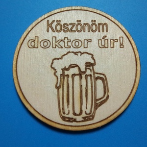Köszönöm doktor úr! Hűtőmágnes. Szívből jövő köszönet ajándék a kedves dokinak a segítségért. , Otthon & Életmód, Konyhafelszerelés, tálalás, Konyhai dekoráció, Hűtőmágnes, Gravírozás, pirográfia, MESKA