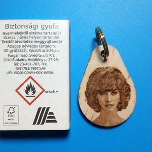 Szerelmi ajándék. Portré kulcstartó, szerelmed képével egyedileg elkészítve. (A minta női arc is megvásárolható.) 5 - táska & tok - kulcstartó & táskadísz - kulcstartó - Meska.hu