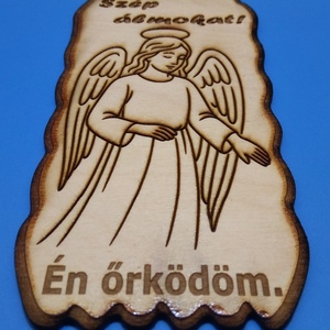 Húsvéti gyerek ajándék. Szép, gravírozott álomőrző. Őrangyal kép gyerekszobába, gyerekágy fölé, megnyugtatásnak, dísznek - otthon & életmód - dekoráció - kép & falikép - fából készült kép - Meska.hu