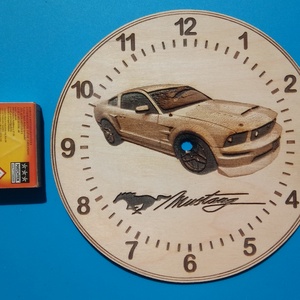 Húsvétra ajándékba: Ford Mustang mintás falióra. USA autó rajongónak, veteránosnak. - otthon & életmód - dekoráció - fali és függő dekoráció - falióra & óra - Meska.hu