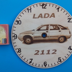 LADA 2112 mintás falióra. Ajándékba: autó rajongónak, veteránosnak. - otthon & életmód - dekoráció - fali és függő dekoráció - falióra & óra - Meska.hu
