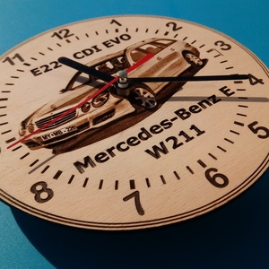 Mercedes E E220 CDI EVO W211 mintás falióra. Ajándékba: autó rajongónak, veteránosnak. - otthon & életmód - dekoráció - fali és függő dekoráció - falióra & óra - Meska.hu