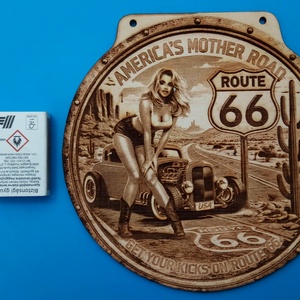 USA vastábla hangulatú gravírozott tábla, falikép, garázsba, nappaliba, műhelybe. ROUTE 66 csajos - otthon & életmód - dekoráció - kép & falikép - fából készült kép - Meska.hu