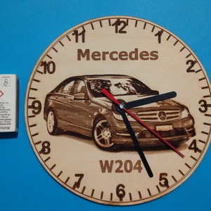 Mercedes W204 mintás falióra, Merci rajongóknak, veterán autósoknak. - otthon & életmód - dekoráció - fali és függő dekoráció - falióra & óra - Meska.hu