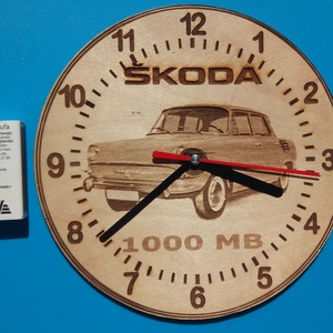 Skoda 1000MB mintás gravírozott ritka falióra. Óra, Skodásnak.  - otthon & életmód - dekoráció - fali és függő dekoráció - falióra & óra - Meska.hu