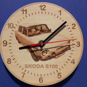 Skoda s100 mintás gravírozott ritka falióra. Óra, Skodásnak.  - Meska.hu