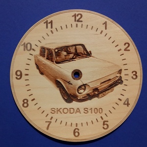 Skoda s100 mintás gravírozott ritka falióra. Óra, Skodásnak.  - otthon & életmód - dekoráció - fali és függő dekoráció - falióra & óra - Meska.hu