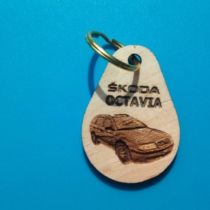 Skoda Octavia mintás kulcstartó. (zöld) - Meska.hu