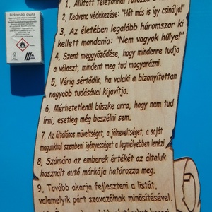 A hülyeség 10 biztos jele című, gravírozott, vicces(nek szánt), bölcselet pergamen tábla. - otthon & életmód - dekoráció - kép & falikép - táblakép - Meska.hu