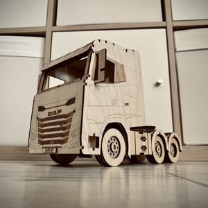 DAF kamion modell - játék & sport - kisautók, járművek - kamion - Meska.hu