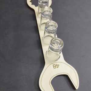 Villáskulcs alakú pálinka kínáló - otthon & életmód - konyhafelszerelés, tálalás - tálalás - pálinkás poharak, szettek - Meska.hu