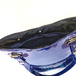 Női királykék hologramos válltáska - vízlepergető - táska & tok - kézitáska & válltáska - válltáska - Meska.hu