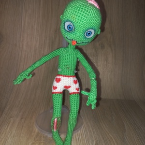 Zombie boy, horgolt figura, 27 cm - Meska.hu