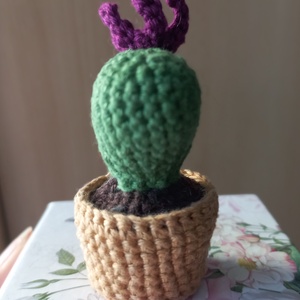 Amigurumi kaktusz szív, horgolt figura, 6,5 cm - otthon & életmód - dekoráció - virágdísz és tartó - csokor & virágdísz - Meska.hu