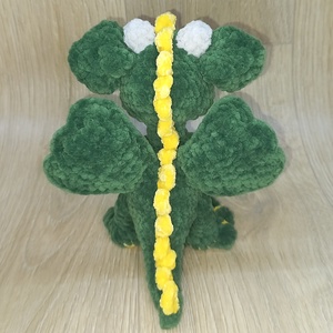 2024 a Sárkány éve, plüss horgolt figura, 17 cm - játék & sport - plüssállat & játékfigura - plüss mesefigurák - Meska.hu