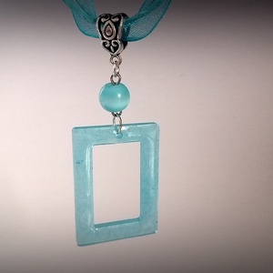 üveggyanta medál kék szalagon - ékszer - nyaklánc - medál - Meska.hu