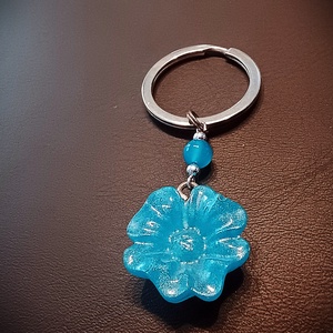 Virágos kulcstartó - táska & tok - kulcstartó & táskadísz - kulcstartó - Meska.hu