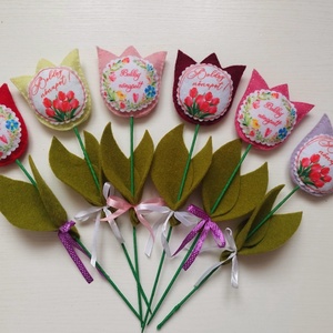 Nőnapra 6 darabos filc tulipán - otthon & életmód - dekoráció - Meska.hu