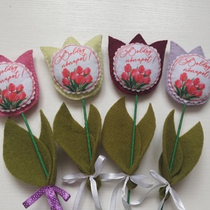 Nőnapra 6 darabos filc tulipán - otthon & életmód - dekoráció - Meska.hu
