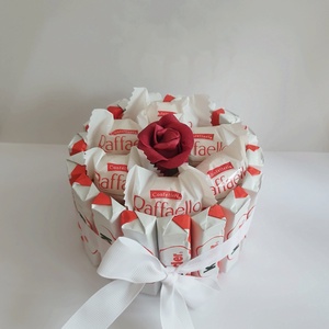 Mini Raffaello és Kinder csoki édesség torta  - élelmiszer - édesség - Meska.hu