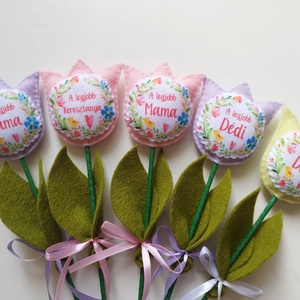 Anyák napjára filc tulipán (5 darab) - Meska.hu