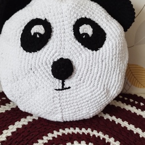 Horgolt panda maci párna - Meska.hu