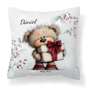 Névvel kérhető - Cuki téli maci ajándékkal mintás párna, Otthon & Életmód, Lakástextil, Párna & Párnahuzat, Díszpárna (belsővel együtt), , MESKA