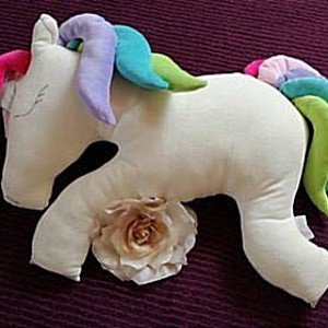 Unikornis párna, Otthon & Életmód, Babaszoba, gyerekszoba, Gyerek díszpárna, Varrás, MESKA