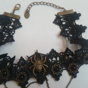 Fekete choker nyakék pók és fekete díszek Halloween  - ékszer - nyaklánc - medálos nyaklánc - Meska.hu