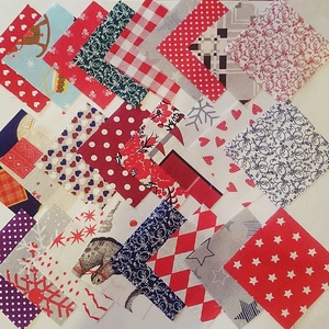 100 db Karácsony patchwork 8x8 cm pamutvászon csomag K3, Kellékek & szerszámok, Méteráru, Anyagcsomag, , MESKA