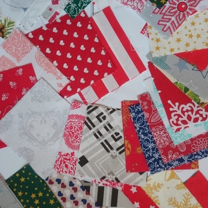 100 db Karácsony patchwork 10x10 8x8 cm pamutvászon csomag  - kellékek & szerszámok - méteráru - anyagcsomag - Meska.hu